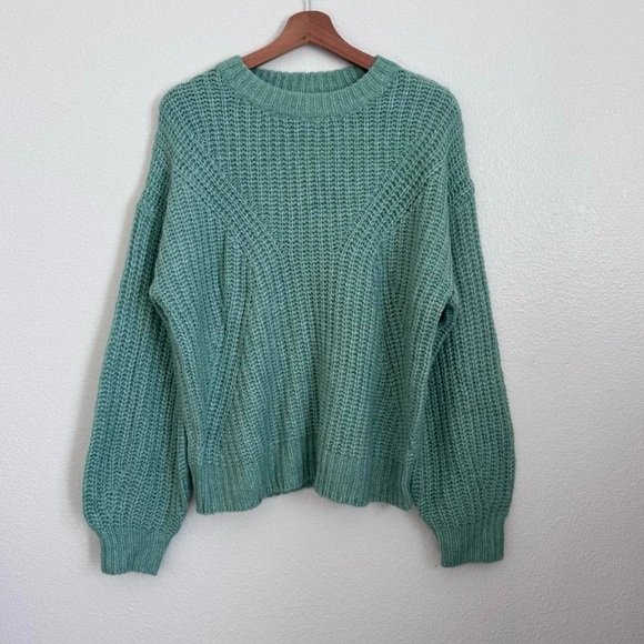 a new day Sweaters - Women’s  Green  Chunky Knit Sweater Size M